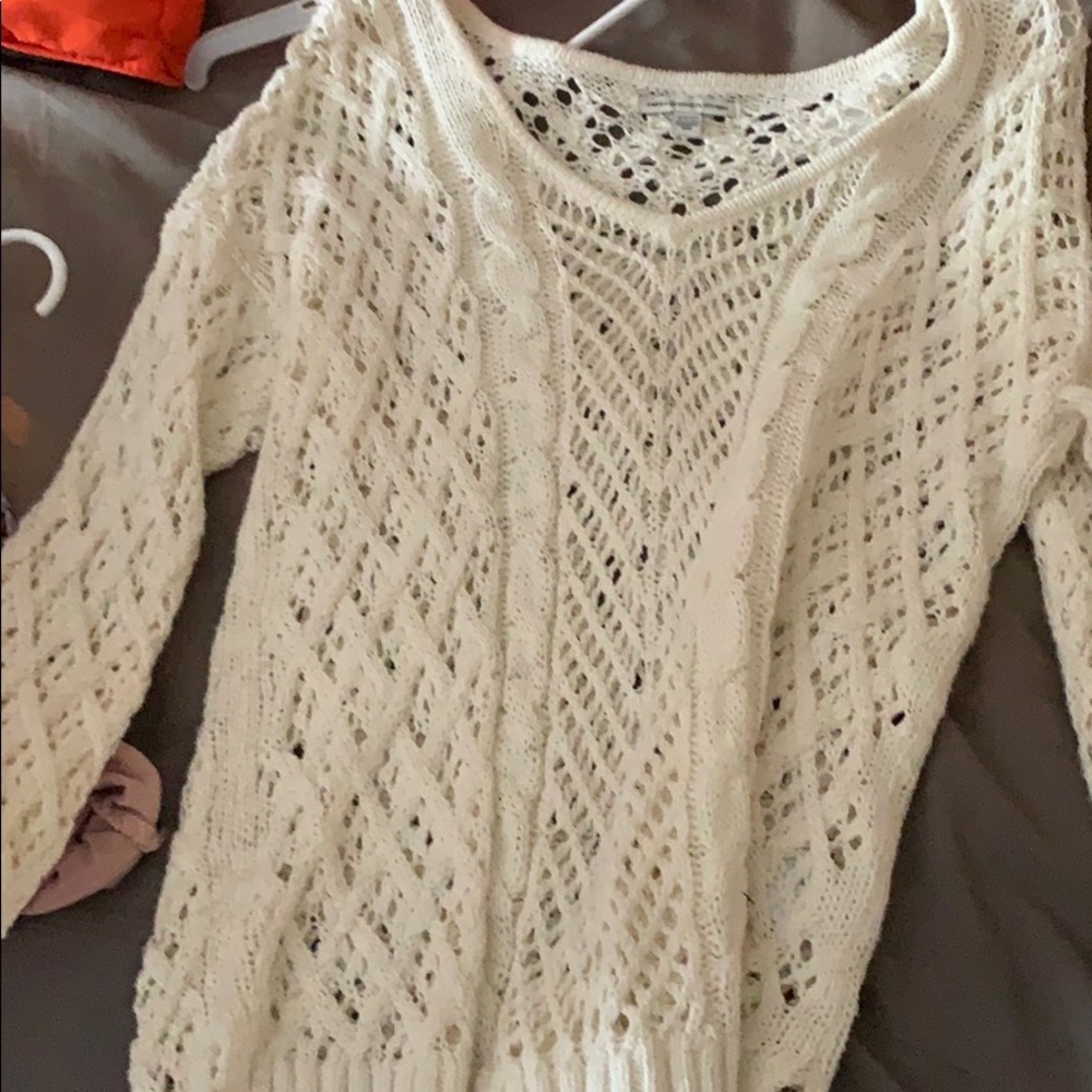 American Eagle sweater